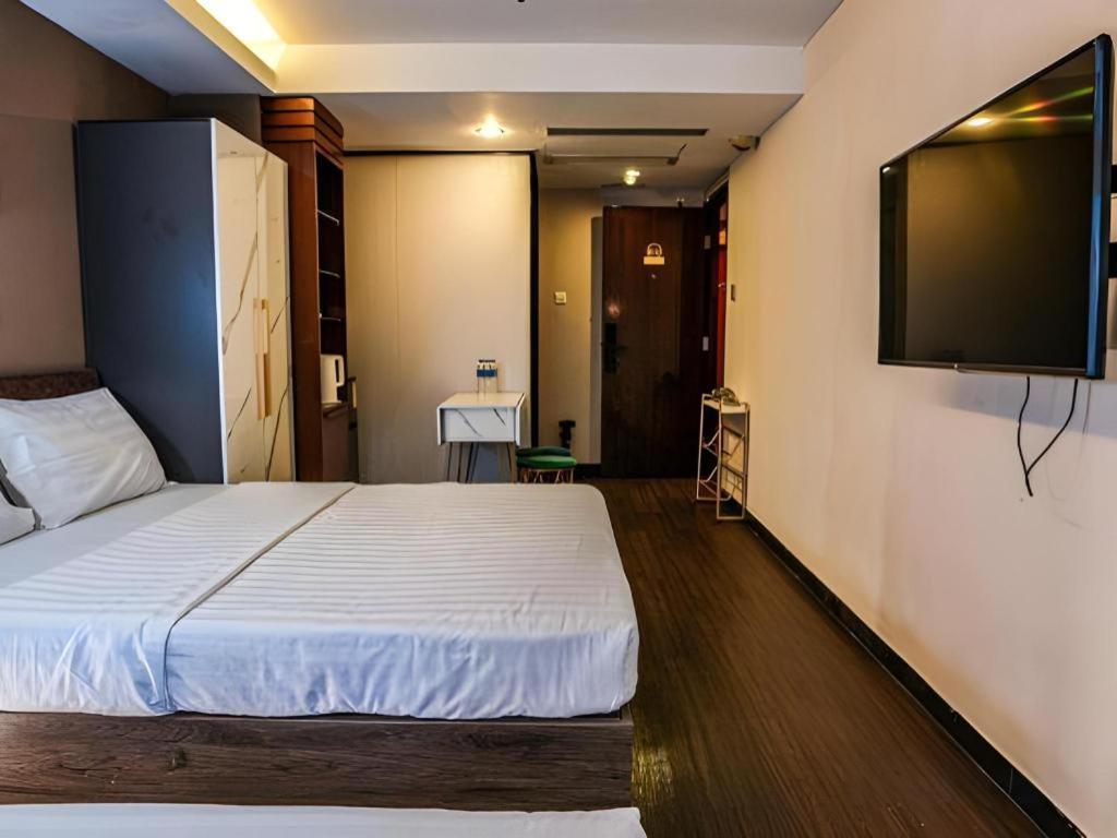 Sunny Day Hotel, Mong Kok Hong Kong Exterior foto