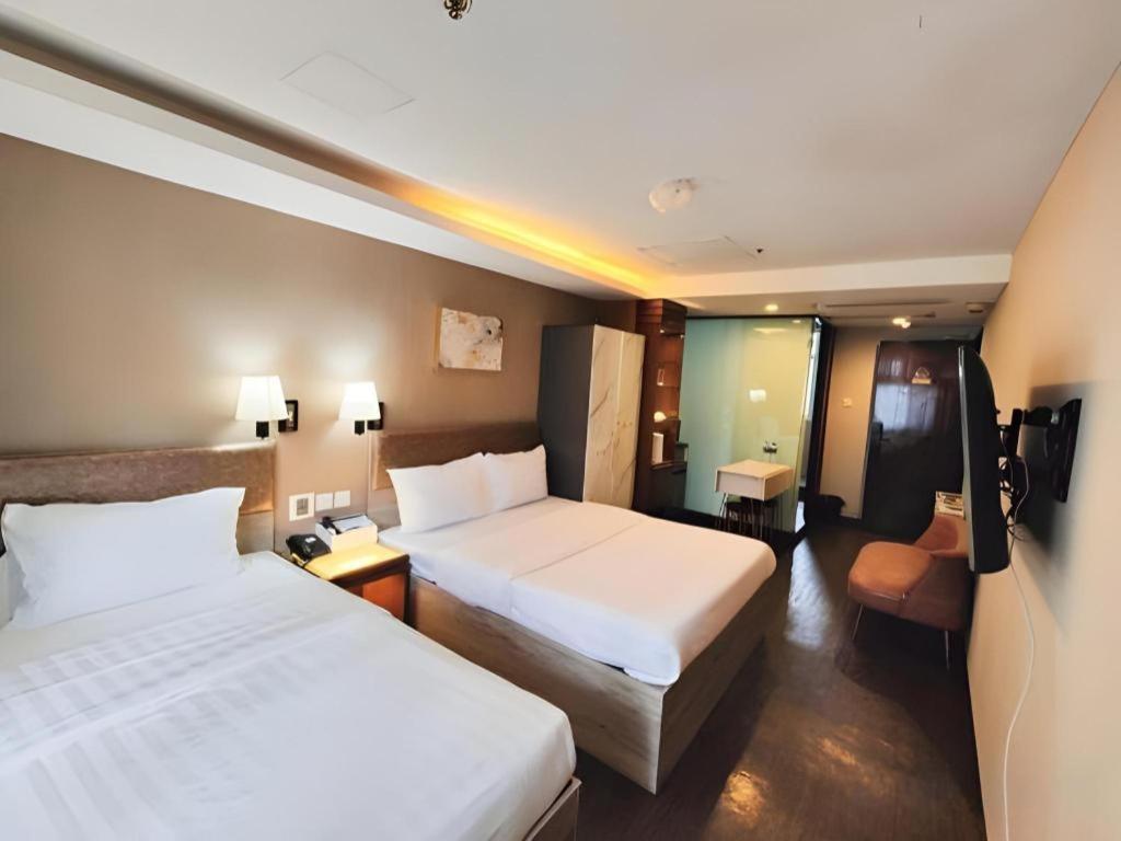 Sunny Day Hotel, Mong Kok Hong Kong Exterior foto