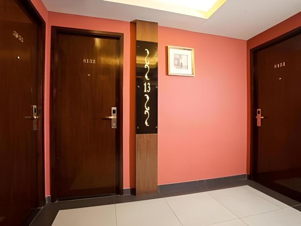 Sunny Day Hotel, Mong Kok Hong Kong Exterior foto